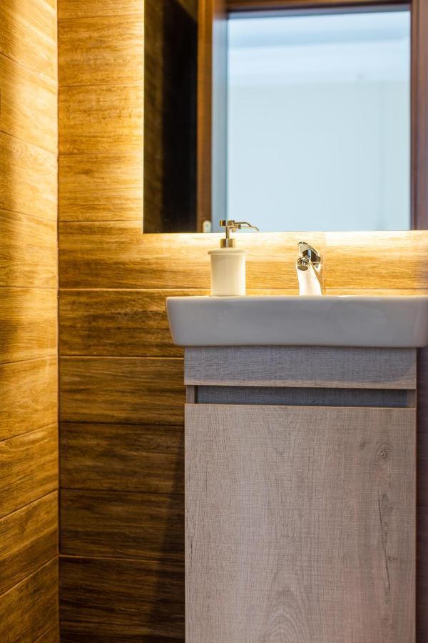 Leone Suites เทสซาโลนิกิ ภายนอก รูปภาพ